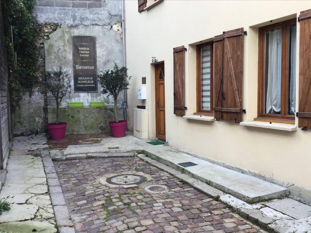Appartement Medicis Avec Garage Honfleur Exterior foto